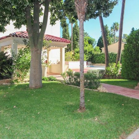 Apartamento Golf Pau Casals البير المظهر الخارجي الصورة