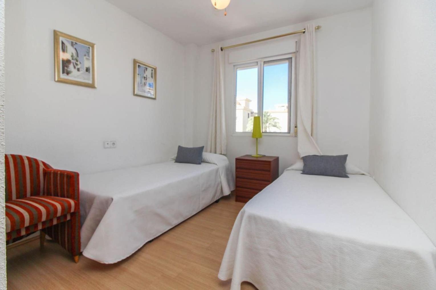 Apartamento Golf Pau Casals البير المظهر الخارجي الصورة